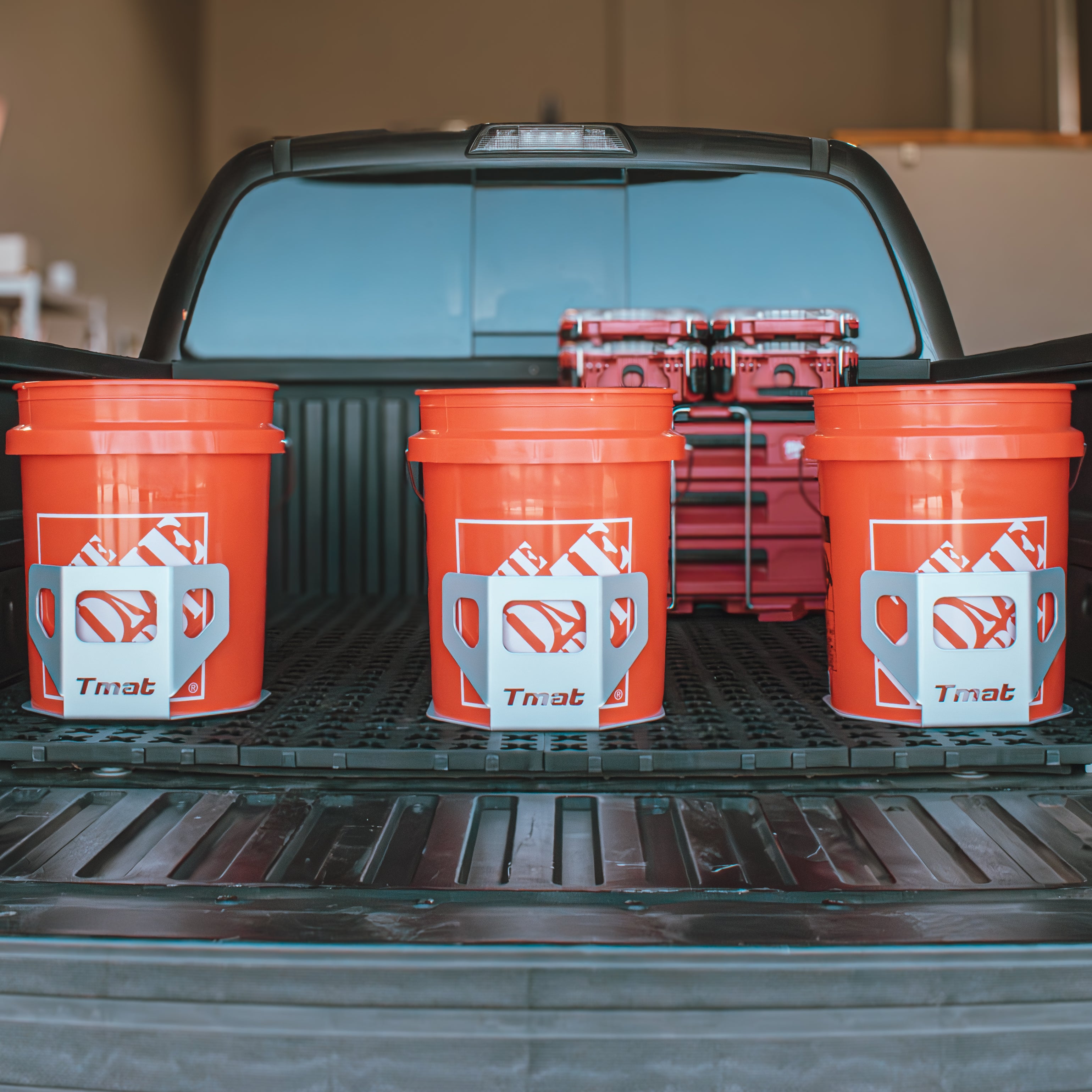 5-Gallon Bucket Holder with Tmat Anchors